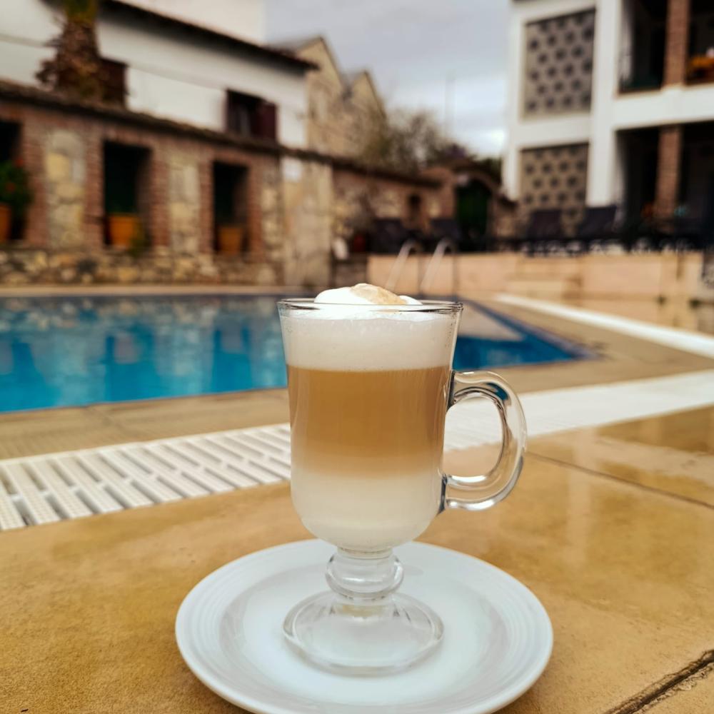 LATTE MACCHİATO
